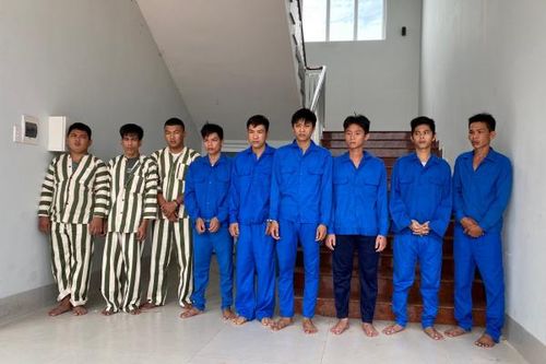 Khởi tố nhóm thanh niên mang súng tự chế, hung khí đi giải quyết mâu thuẫn