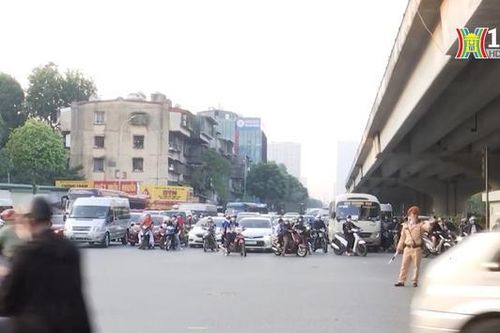 Chống ùn tắc giao thông dịp cuối năm