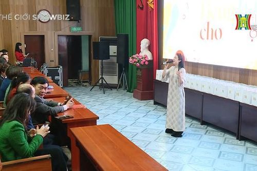Các 'Tiếng hát Hà Nội' góp giọng trong chương trình từ thiện