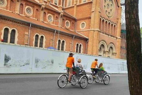 Tết đến Xuân về và thú vui sống chậm với xích lô