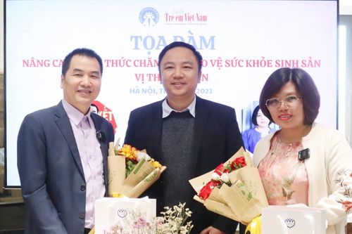 Toàn cảnh tọa đàm 'Nâng cao nhận thức chăm sóc, bảo vệ sức khỏe sinh sản vị thành niên'