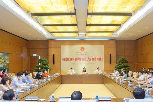Xây dựng nền công vụ liêm chính để chống tham nhũng