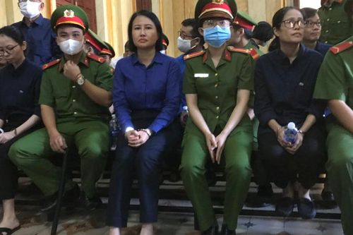 'Bà trùm' thông thầu Hoàng Thị Thúy Nga chịu mức án tổng hợp 26 năm tù