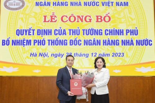 Công bố Quyết định của Thủ tướng Chính phủ bổ nhiệm Phó Thống đốc Ngân hàng Nhà nước Việt Nam