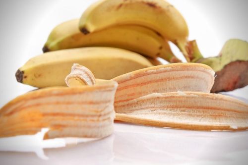 6 tác dụng ít ai ngờ của vỏ chuối