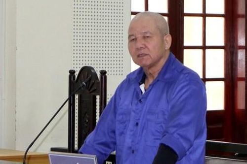 Đâm chết nữ chủ nhà vì nghĩ bị lợi dụng tình cảm để vay tiền