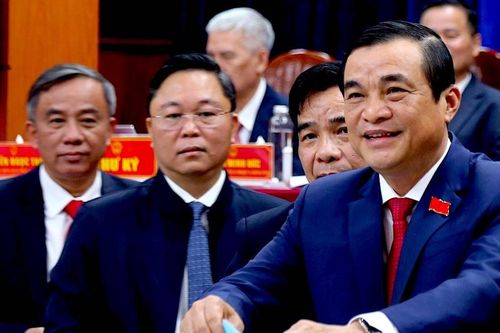 Kết quả lấy phiếu tín nhiệm 28 cán bộ chủ chốt của Quảng Nam