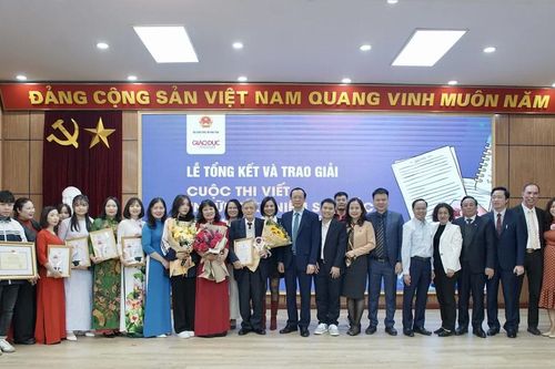 Hơn 80.000 tác phẩm tham dự thi viết kỷ niệm sâu sắc về thầy cô và mái trường