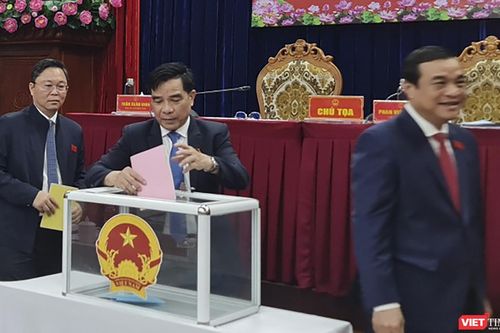 Ông Lê Văn Dũng - Phó Bí thư Tỉnh ủy Quảng Nam được phân công điều hành Đảng bộ tỉnh Quảng Nam