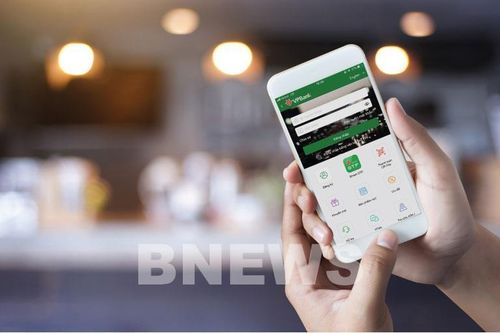 Loạt ngân hàng sẽ thay đổi cách tính phí SMS Banking từ năm 2024