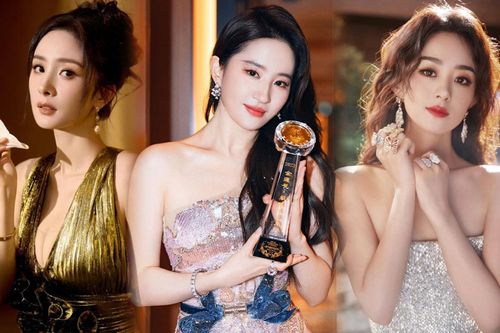 Lưu Diệc Phi tay trái cầm cúp Ảnh hậu, tay phải cầm cup Thị hậu đè bẹp cả Dương Mịch – Triệu Lệ Dĩnh