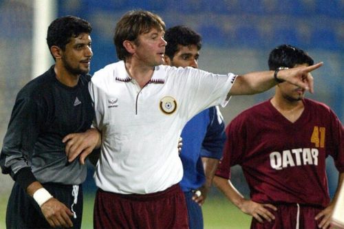 Asian Cup - Đỉnh cao và vực sâu của HLV Troussier