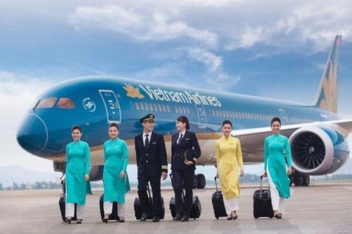Vietnam Airlines miễn nhiệm một phó tổng giám đốc gắn bó 35 năm