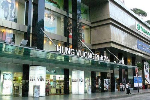 Nhà phố cho thuê ế ẩm, cơ hội cho trung tâm thương mại?