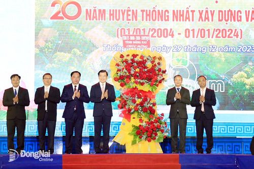 Huyện Thống Nhất kỷ niệm 20 năm xây dựng và phát triển