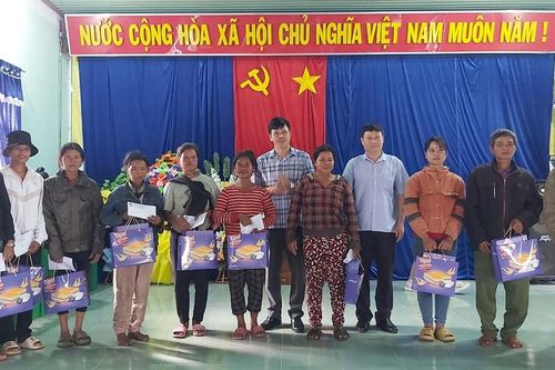 Gia Lai: Hơn 1.000 suất quà dành tặng hộ nghèo dịp Tết
