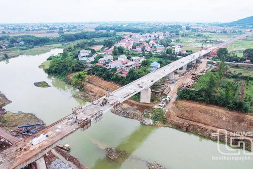 Thái Nguyên và sứ mệnh dẫn dắt kinh tế vùng, Bài 5: Cùng tiến chắc, vươn xa