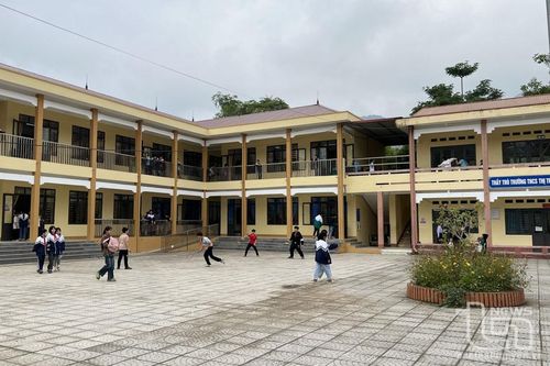 Võ Nhai: Trên 80% số trường học đạt chuẩn Quốc gia