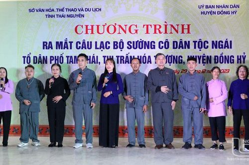 Thành lập Câu lạc bộ Sường cô dân tộc Ngái