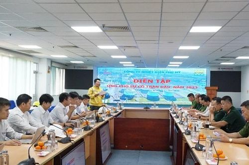 Công ty Nhiệt điện Phú Mỹ tổ chức diễn tập ứng phó sự cố tràn dầu