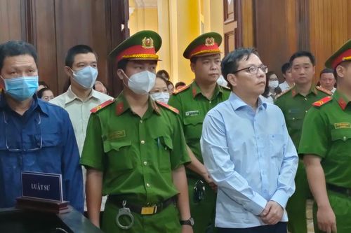 Cựu Chủ tịch Saigon Co.op bị phạt 10 năm tù