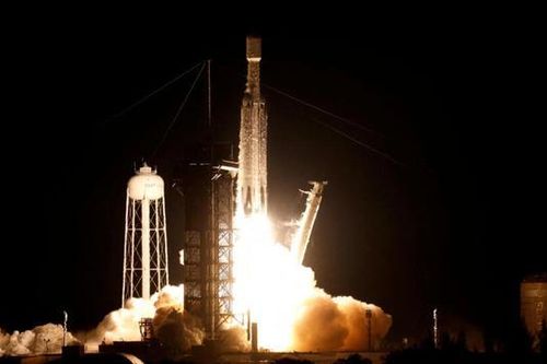 Tên lửa SpaceX phóng máy bay vũ trụ tuyệt mật của Mỹ