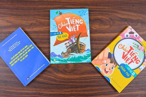 Giá trị hai tác phẩm đoạt giải A Giải thưởng Sách Quốc gia lần 6