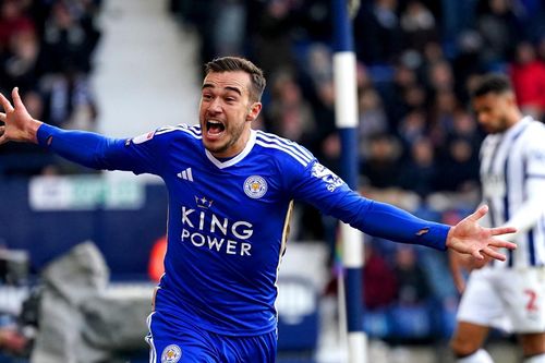 Leicester City thăng hoa ở giải hạng Nhất