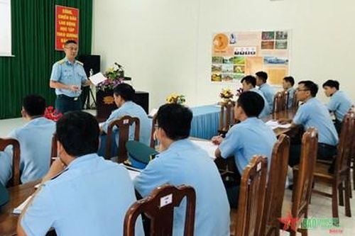 Sư đoàn 377 bế mạc tập huấn khung huấn luyện chiến sĩ mới