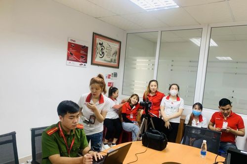 Về đích trước giờ G