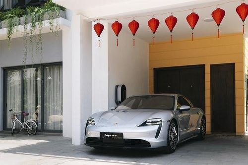 Triệu hồi xe điện Porsche Taycan tại Việt Nam để kiểm tra pin