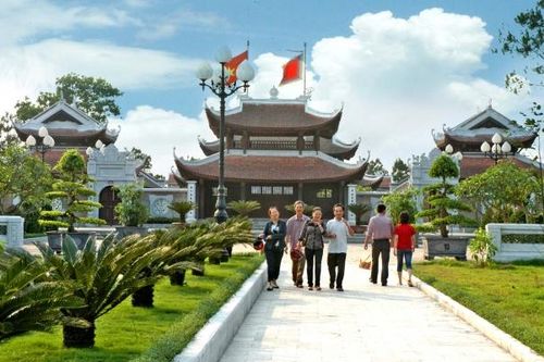 Năm 2024, Nghệ An phấn đấu doanh thu dịch vụ du lịch đạt 9.000 tỷ đồng