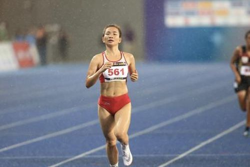 Nguyễn Thị Oanh, Lê Thị Tuyết tranh tài ở giải bán Marathon quốc tế Việt Nam 2024