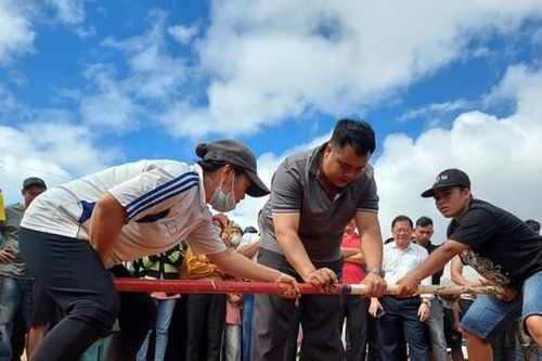 Tưng bừng ngày hội đại đoàn kết ở buôn làng vùng sâu Đắk Lắk