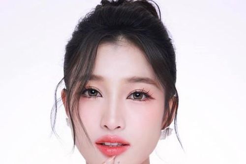 Phương Nhi vào top 20 gương mặt đẹp nhất các cuộc thi sắc đẹp 2023