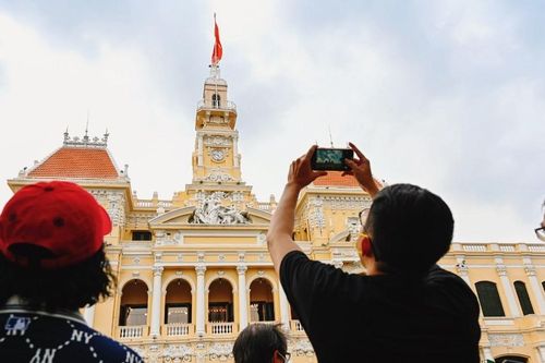 Chuỗi hoạt động du lịch hấp dẫn ở TP.HCM chào đón năm mới và Tết Giáp Thìn 2024