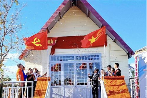 Khánh thành nhà cộng đồng buôn Kđoh