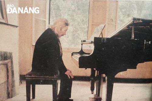 Văn Cao có một người yêu tên là…