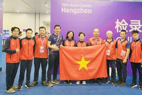 Đội tuyển TDDC Việt Nam được cơ hội tìm chuyên gia với lương 8000 USD/tháng