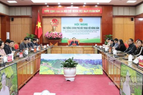 Thủ tướng Chính phủ đối thoại với nông dân