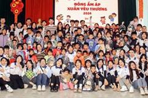 Lan tỏa xuân yêu thương
