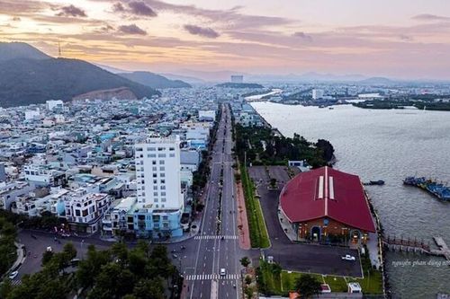 Bình Định tiếp tục duy trì đà tăng trưởng và phát triển