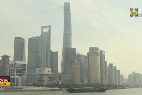 Trung Quốc ban bố cảnh báo đỏ về sương mù