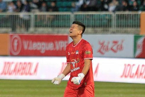 HAGL 'quay xe' với người hùng Thường Châu?