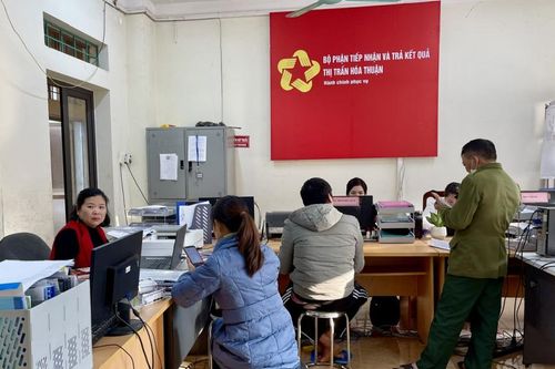 Tuyển dụng 64 công chức, viên chức năm 2023
