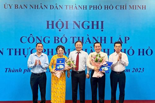 Bà Phạm Khánh Phong Lan làm Giám đốc Sở An toàn thực phẩm TP.HCM