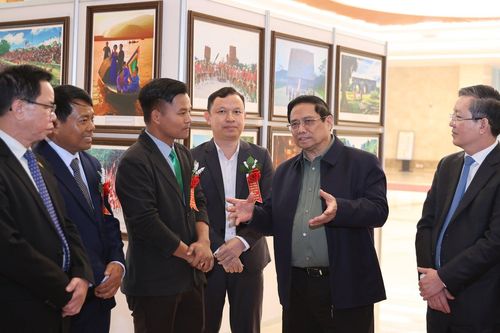 Thủ tướng: Nhà nước có cơ chế, nguồn lực, nông dân vẫn phải tăng cường tự chủ