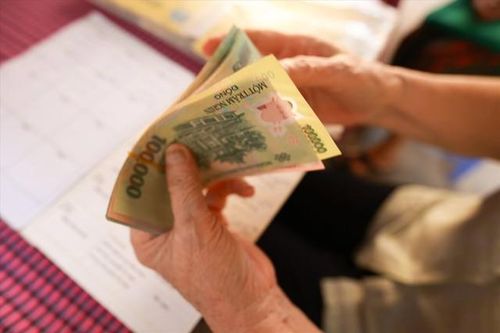 Nghỉ Tết Dương lịch, nhiều người 'quyết' không về quê, bám trụ thành phố lớn