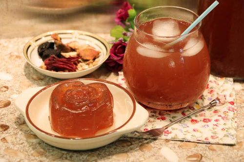 Nấu 2 món dưỡng nhan trong 1 lần vào bếp: Ăn thường xuyên, da sẽ căng bóng mịn màng