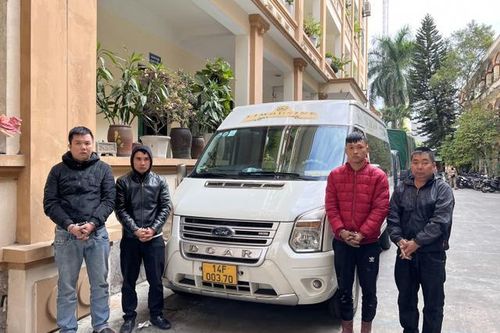 Vụ 'núp bóng' xe khách, lừa người dân lên để đánh đập, đe dọa cướp hàng trăm triệu đồng: Thủ đoạn gây án hy hữu, khó lường